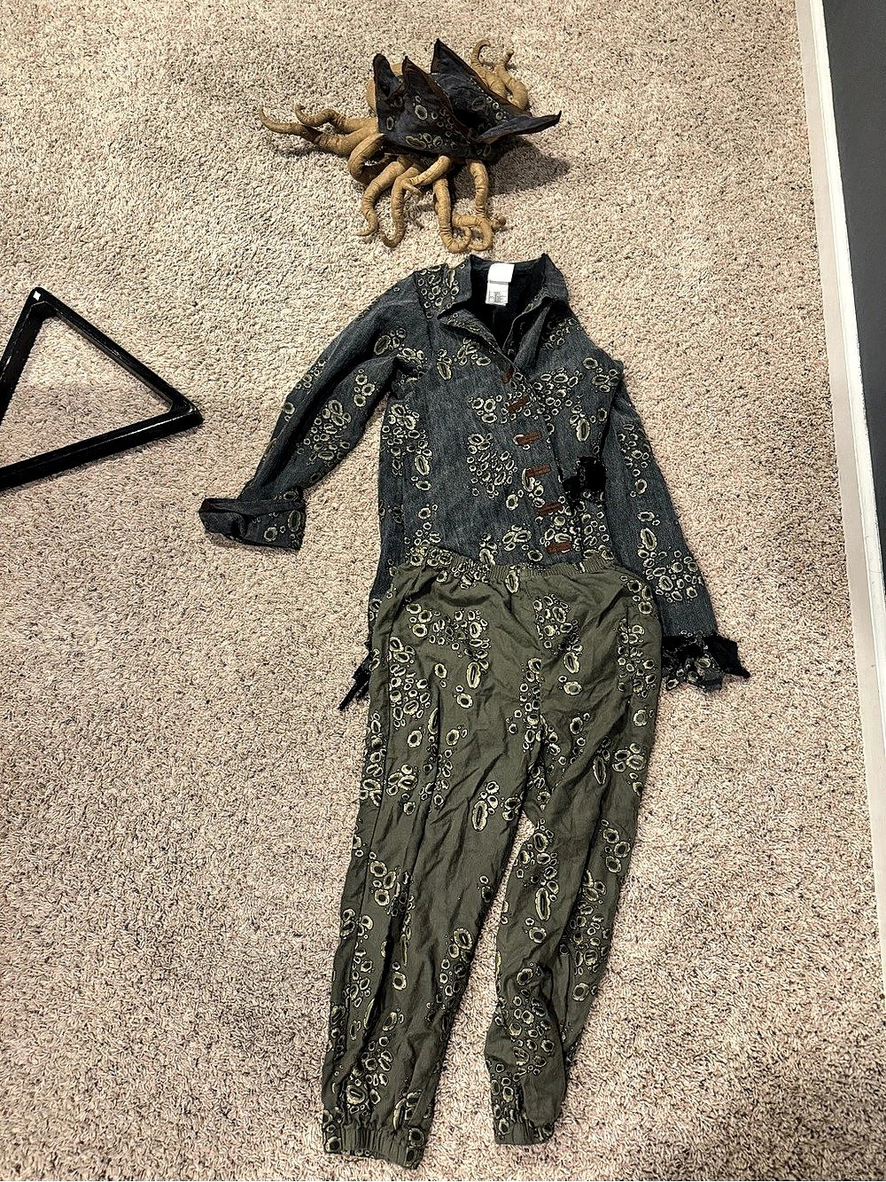 Disney Pirates of the Caribbean Davy Jones Costume